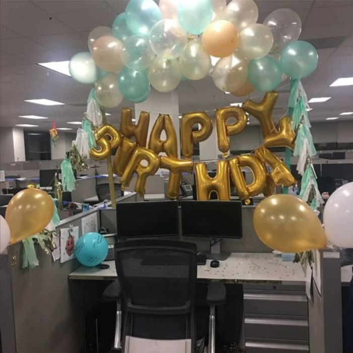 Cubicle birthday decoration ideas