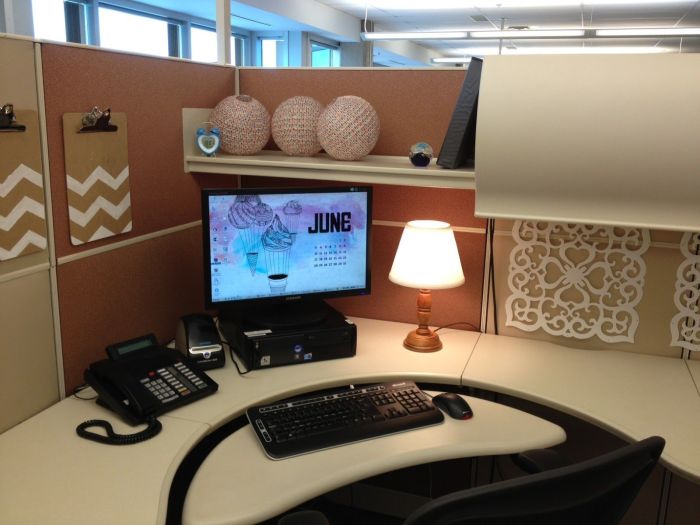 Birthday cubicle decoration ideas