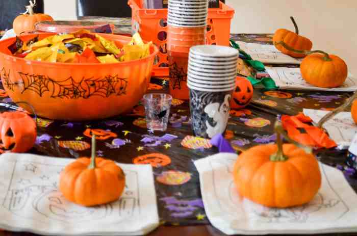 Halloween birthday party decoration ideas