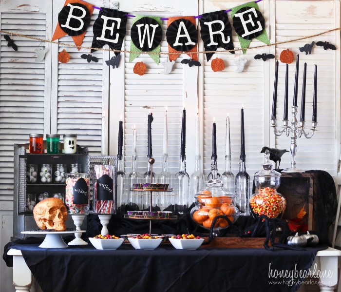 Halloween birthday party decoration ideas