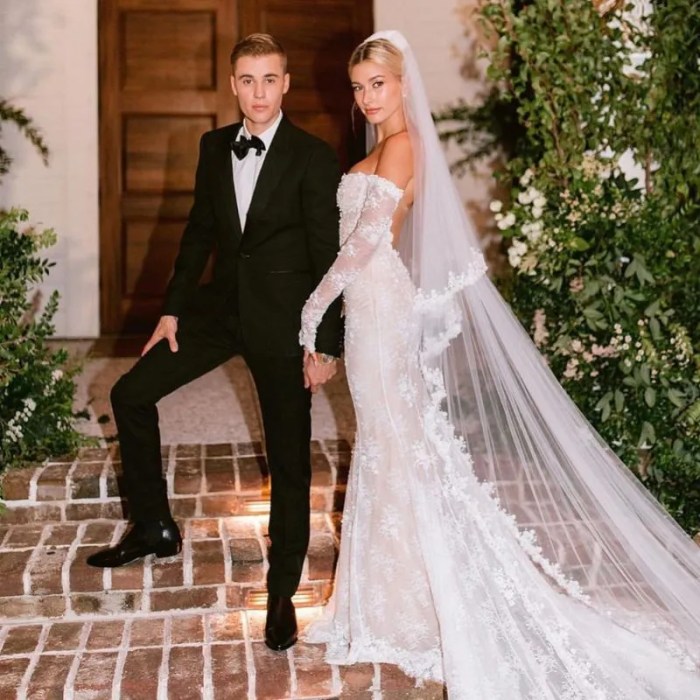 Hailey bieber wedding dress veil