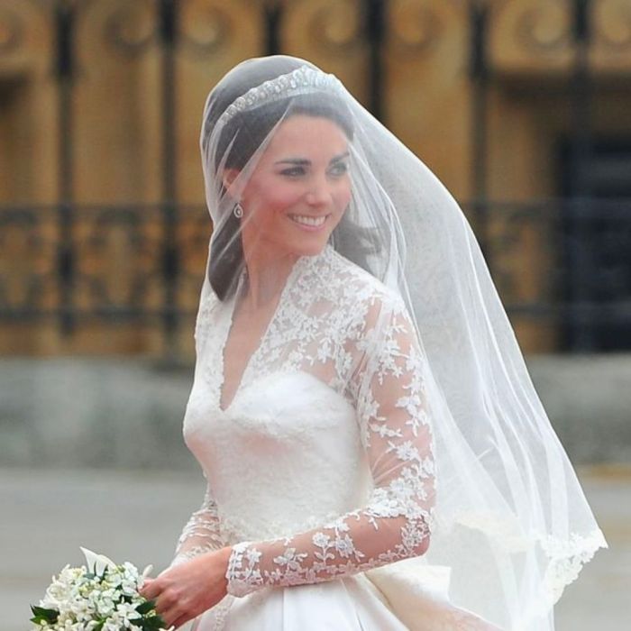 Kate middleton wedding dress second reception royal her dresses worn style after shrug angora bolero top beautiful hair outfits white